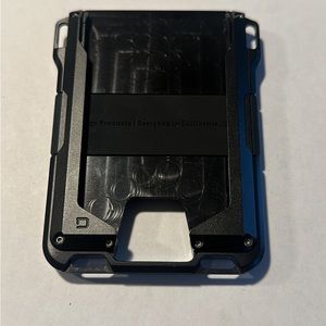 RF ID blocking wallet